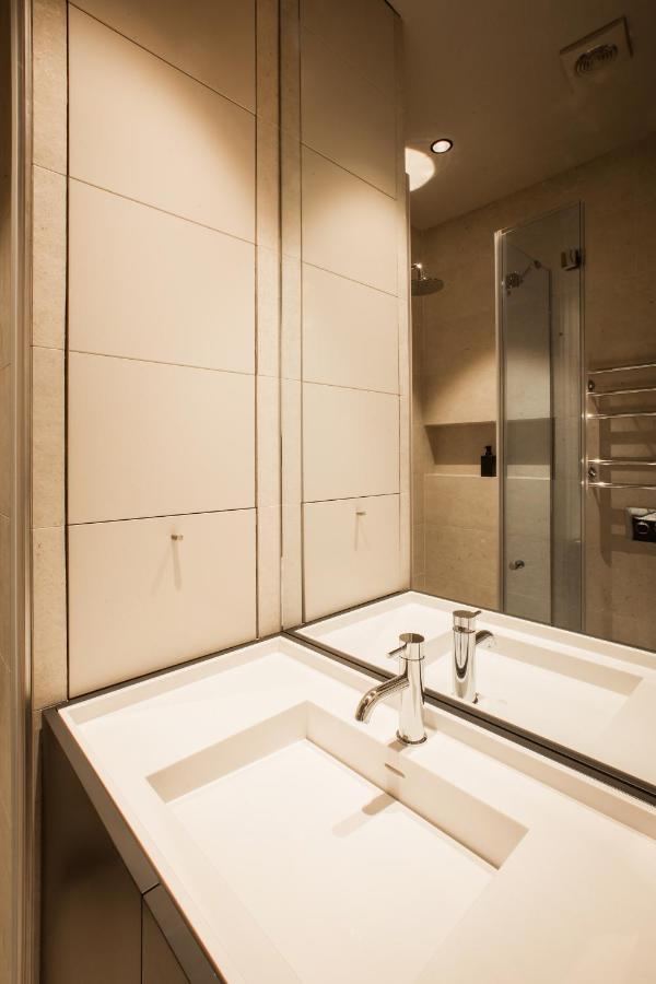 Luxury With A Park View Appartamento Riga
